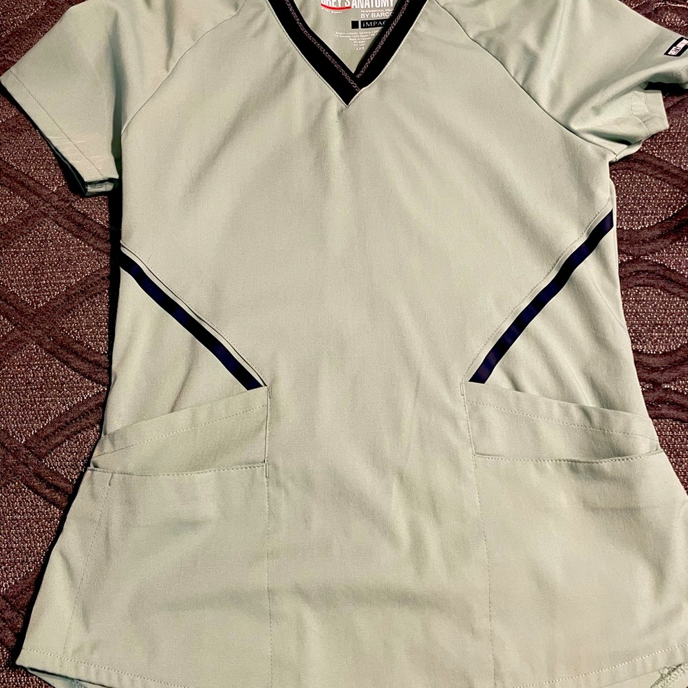 Light green Greys Anatomy scrub top
